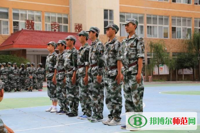 馬爾康民族師范學(xué)校2023年報名條件、招生要求、招生對象 