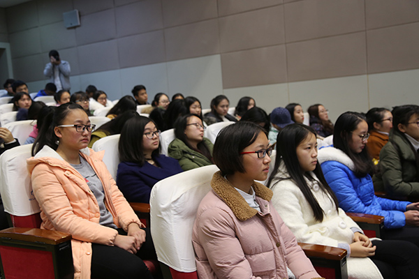 西北大學(xué)黨委常委、副校長王堯宇教授蒞臨內(nèi)江師范學(xué)院講學(xué)
