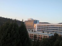 云南經(jīng)貿(mào)外事職業(yè)師范學(xué)院2023年學(xué)費、收費多少
