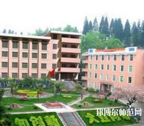 畢節(jié)地區(qū)幼師信息工程學(xué)校2023年報(bào)名條件、招生要求、招生對(duì)象