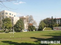 貴陽(yáng)經(jīng)濟(jì)貿(mào)易中等幼師專(zhuān)業(yè)學(xué)校2023年報(bào)名條件、招生要求、招生對(duì)象