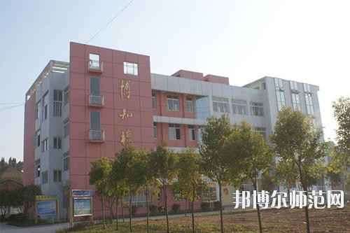 遂寧安居職業(yè)高級幼兒師范中學2020年報名條件、招生要求、招生對象