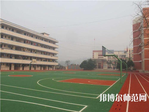 宜賓高場(chǎng)職業(yè)幼兒師范中學(xué)2020年報(bào)名條件、招生要求、招生對(duì)象