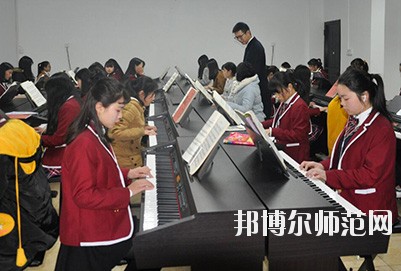 陜西2020年中專幼師學(xué)?？梢钥即髮? width=