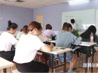 廣東2020年幼師學(xué)校中專升大?？际裁? /><b>廣東2020年幼師學(xué)校中專升大專考什么</b><span>2019-11-21 14:52</span><p>現(xiàn)在很多同學(xué)在初中讀完之后就放棄讀高中而去選擇一個(gè)中專的職業(yè)院校就讀幼師專業(yè)，這樣固然是節(jié)省時(shí)間，可以早點(diǎn)工作，但是年齡</p></a></li>
            <li><a href=