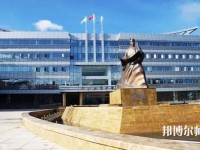 昆明2021年幼師學(xué)校中專升大?？际裁? /><b>昆明2021年幼師學(xué)校中專升大?？际裁?/b><span>2020-12-15 09:35</span><p>幼師學(xué)校中專升大?？际裁?初中畢業(yè)后，有很多同學(xué)由于各種方面的原因沒能選擇就讀高中，而是選擇就讀中職院校的學(xué)前教育專業(yè)，</p></a></li>
            <li><a href=