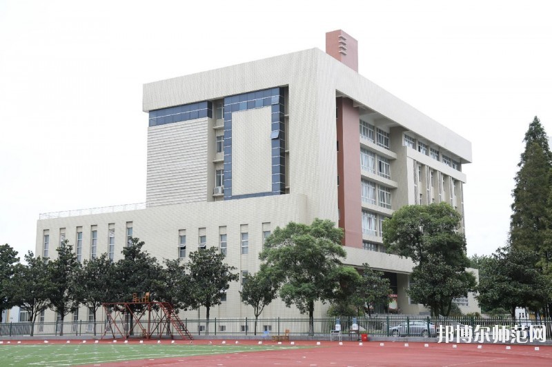汕頭職業(yè)技術(shù)師范學(xué)院金園校區(qū)2021年報(bào)名條件、招生要求、招生對象
