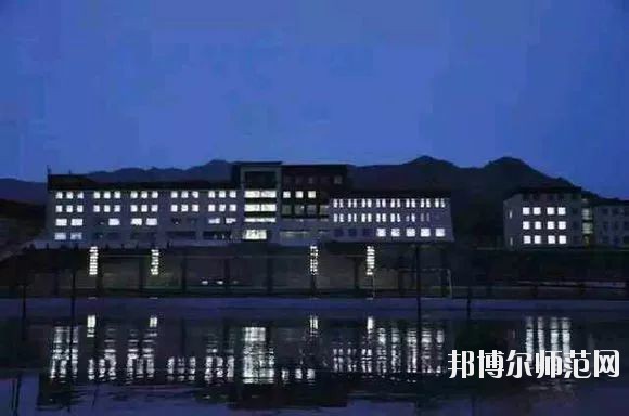 呼和浩特職業(yè)師范學(xué)院東校區(qū)怎么樣、好不好