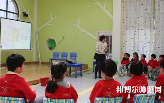 溫州2021年幼師學(xué)校中專升大?？际裁? width=