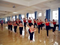 曲靖2021年中專幼師學(xué)?？梢钥即髮? /><b>曲靖2021年中專幼師學(xué)校可以考大專嗎</b><span>2021-01-27 16:02</span><p>曲靖2021年中專幼師學(xué)?？梢钥即髮?有部分初中畢業(yè)的學(xué)生由于自己的部分原因沒能選擇上高中，而是選擇在幼師學(xué)校讀書，而中專</p></a></li>
            <li><a href=