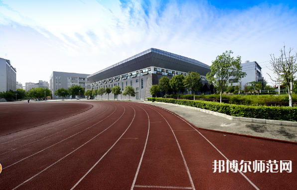 四川商業(yè)服務(wù)技工幼兒師范學(xué)校2023年怎么樣、好不好