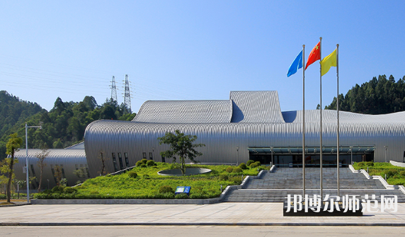惠州師范學(xué)院2023年報(bào)名條件、招生要求、招生對(duì)象