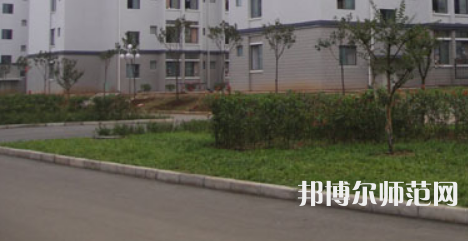 信陽(yáng)職業(yè)技術(shù)師范學(xué)院2023年怎么樣、好不好