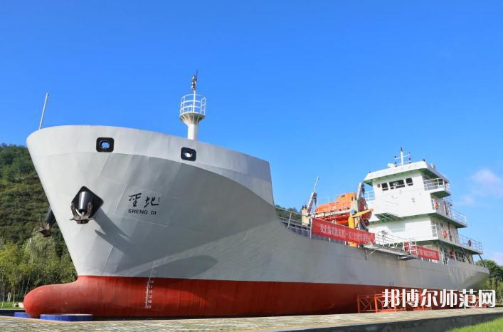 延安職業(yè)技術(shù)師范學(xué)院2023年報(bào)名條件、招生要求、招生對(duì)象
