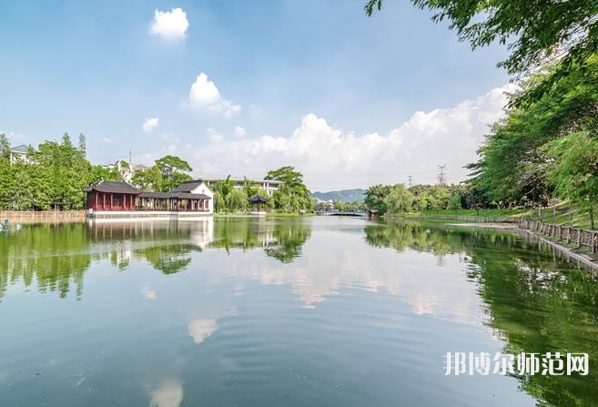 廣東外語外貿(mào)師范大學(xué)南國商學(xué)院2023年報(bào)名條件、招生要求、招生對象