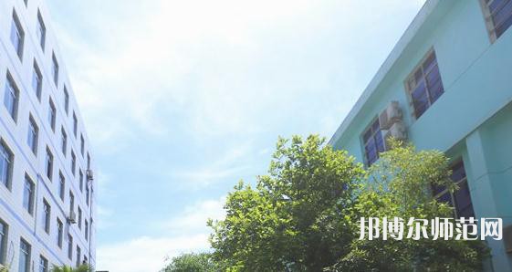西安綜合幼師職業(yè)中等專業(yè)學(xué)校2023年報(bào)名條件、招生對(duì)象、招生要求