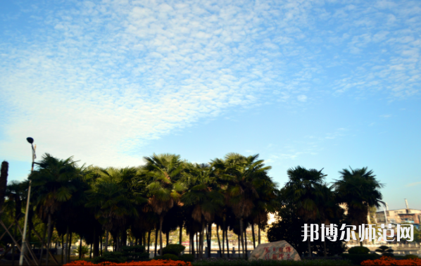 長江大學(xué)文理師范學(xué)院2023年怎么樣、好不好