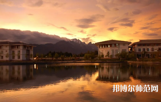 云南大學(xué)旅游文化師范學(xué)院2023年報(bào)名條件、招生要求、招生對象