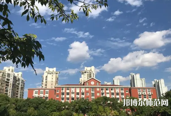 上海大學(xué)師范學(xué)院延長校區(qū)2023年報(bào)名條件、招生要求、招生對(duì)象
