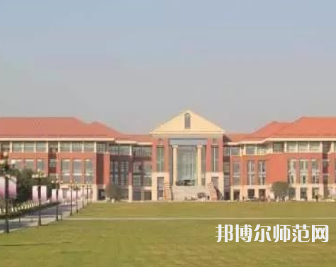 中國傳媒師范大學(xué)南廣學(xué)院2023年學(xué)費(fèi)、收費(fèi)多少