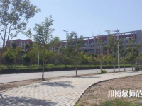 烏魯木齊職業(yè)師范大學2023年報名條件、招生要求、招生對象