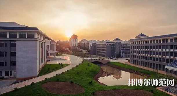 云南師范大學商學院海源校區(qū)2023年學費、收費多少