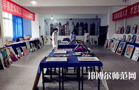 雅安幼師職業(yè)高級(jí)中學(xué)2023年怎么樣、好不好
