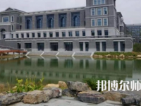 2023年黃麓師范學(xué)校報(bào)名條件、招生對(duì)象