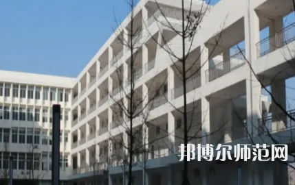 2023年成都青蘇職業(yè)幼兒師范中專學(xué)校報(bào)名條件、招生對(duì)象
