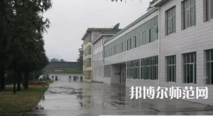 2023年四川彝文幼兒師范學(xué)校報名條件、招生對象