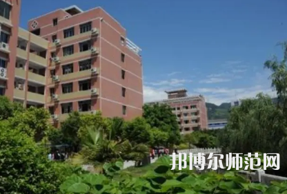 2023年重慶巫山師范學(xué)校報(bào)名條件、招生對(duì)象