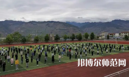 2023年漢源幼兒師范職業(yè)高級中學報名條件、招生對象