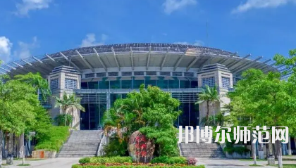 2023年嶺南師范學(xué)院五年制大專報(bào)名條件、招生對(duì)象