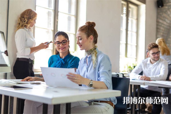 樂(lè)山第一幼兒師范職業(yè)高級(jí)中學(xué)介紹、地址